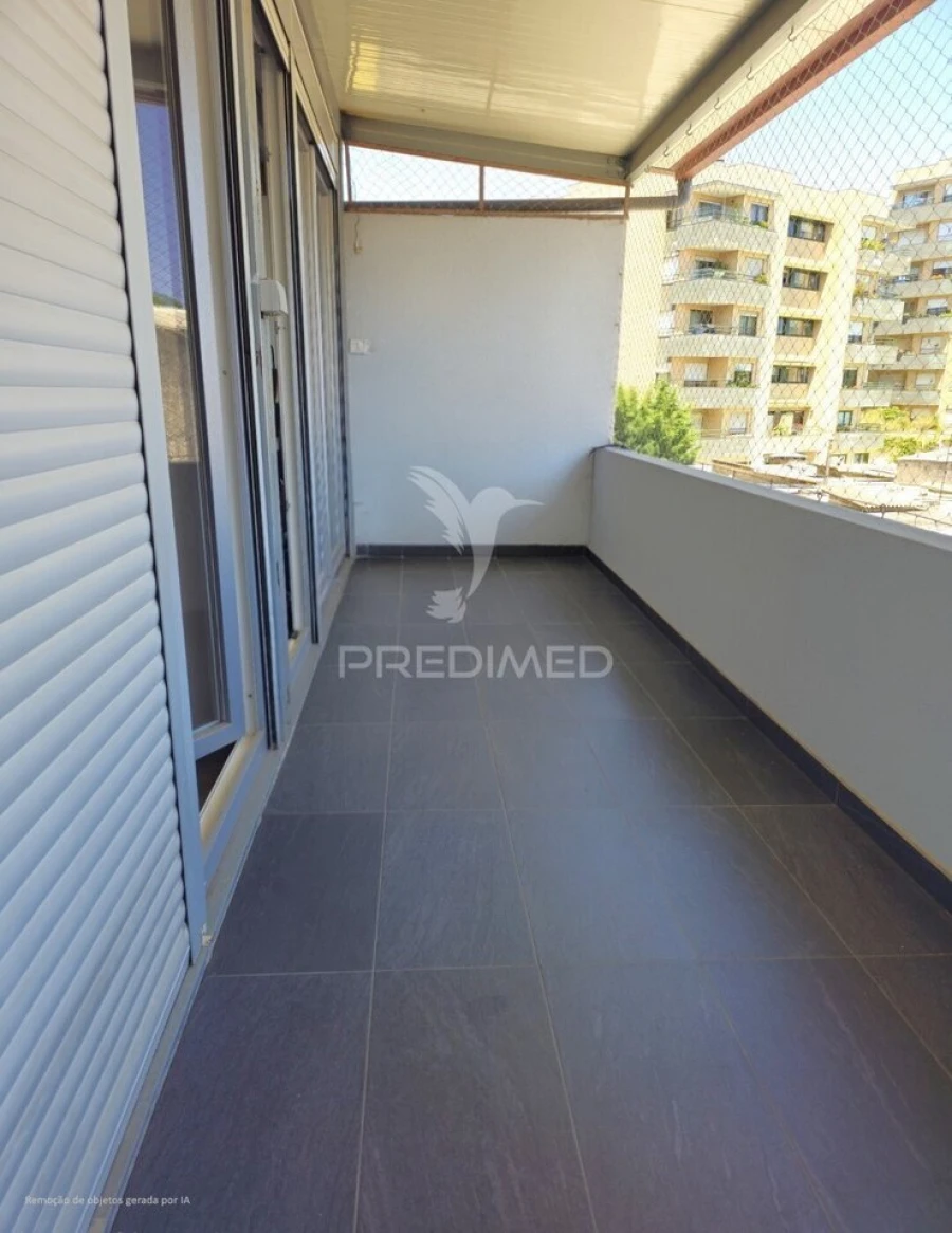 Apartamento T2 para Venda em Paranhos Foto 9