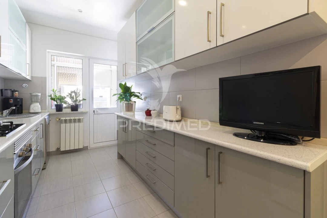 Apartamento T3 para Venda em Almada, Cova da Piedade, Pragal e Cacilhas Foto 30