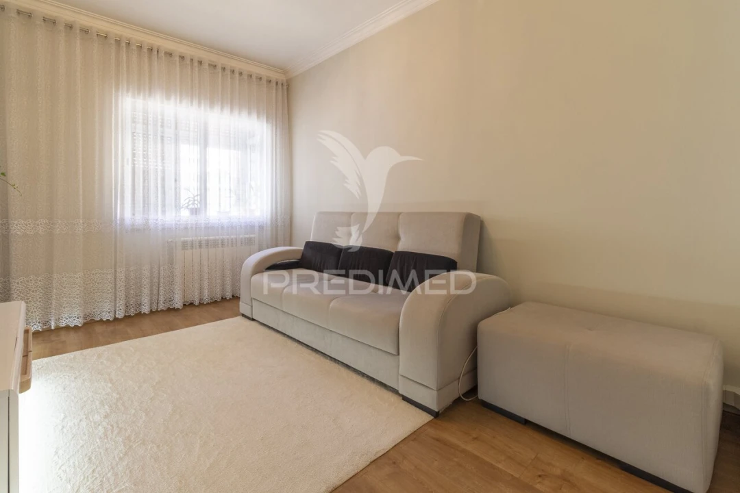 Apartamento T3 para Venda em Almada, Cova da Piedade, Pragal e Cacilhas Foto 16