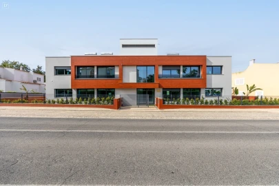 Apartamento T1 para Venda em Quarteira