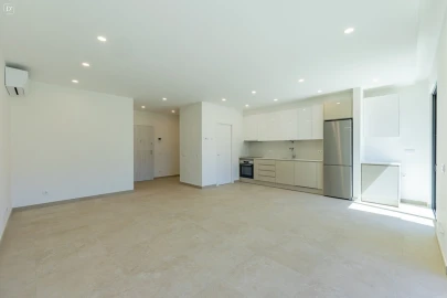 Apartamento T1 para Venda em Quarteira