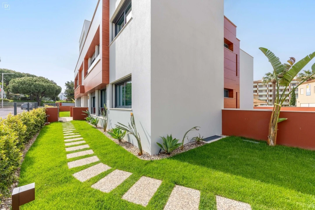 Apartamento T1 para Venda em Quarteira Foto 22