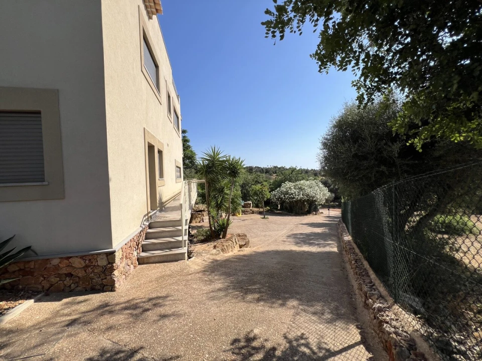 Moradia T5 para Venda em Albufeira e Olhos de Água Foto 13