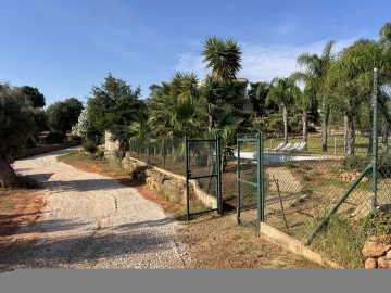 Moradia T5 para Venda em Albufeira e Olhos de Água