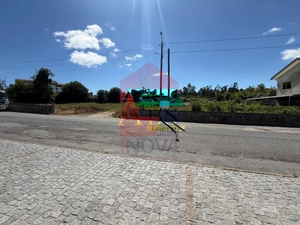 Apartamento T3 para Venda em Oliveira (Santa Maria) Foto 26