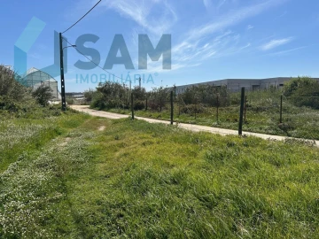 Terreno Misto para Venda em A dos Cunhados e Maceira