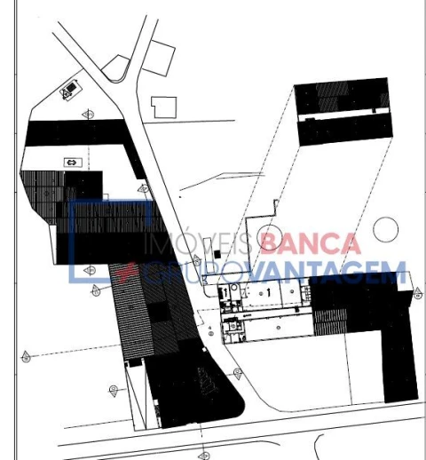 Armazém para Venda em Sangalhos
