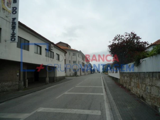 Armazém para Venda em Sangalhos Foto 2