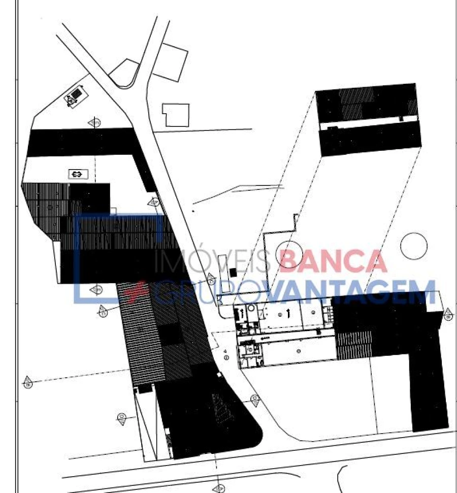 Armazém para Venda em Sangalhos Foto 11