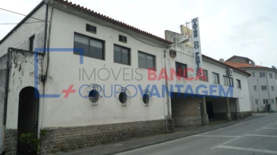 Armazém para Venda em Sangalhos