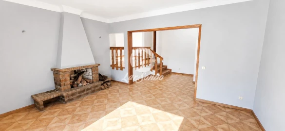 Moradia T3 para Venda em Barroselas e Carvoeiro