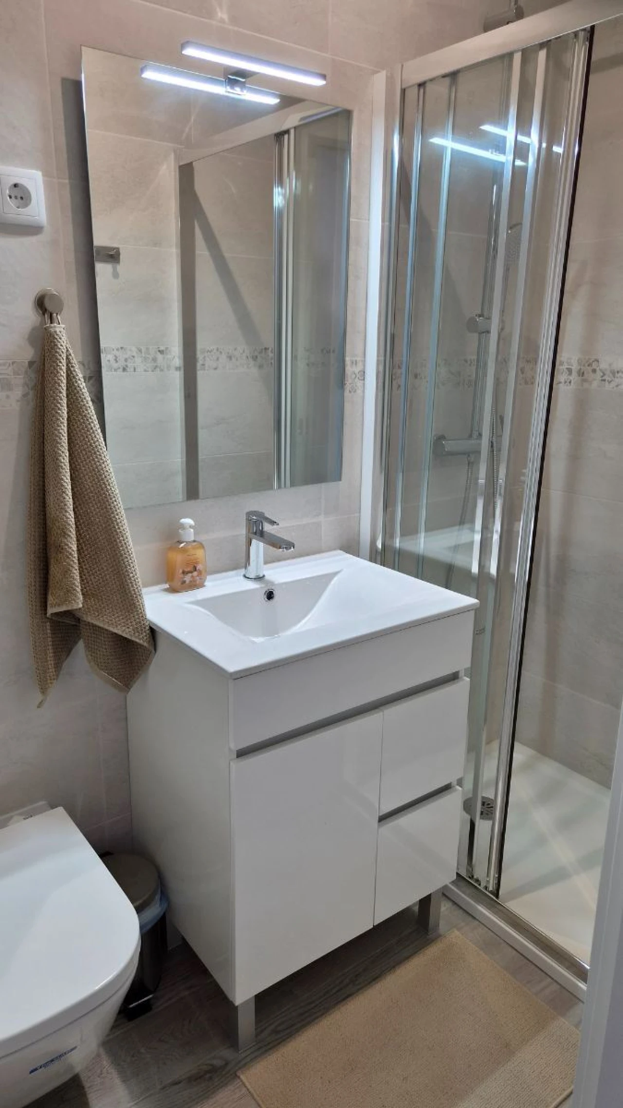 Apartamento T1 para Arrendamento férias em Quarteira Foto 12