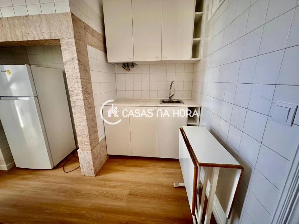 Quarto para Arrendamento em Avenidas Novas Foto 9
