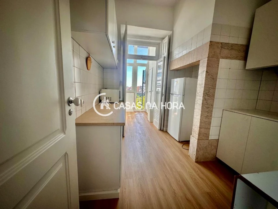 Quarto para Arrendamento em Avenidas Novas Foto 12