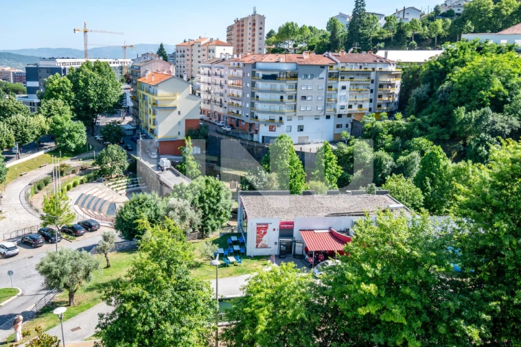 Apartamento T3 para Venda em Covilhã e Canhoso Foto 30
