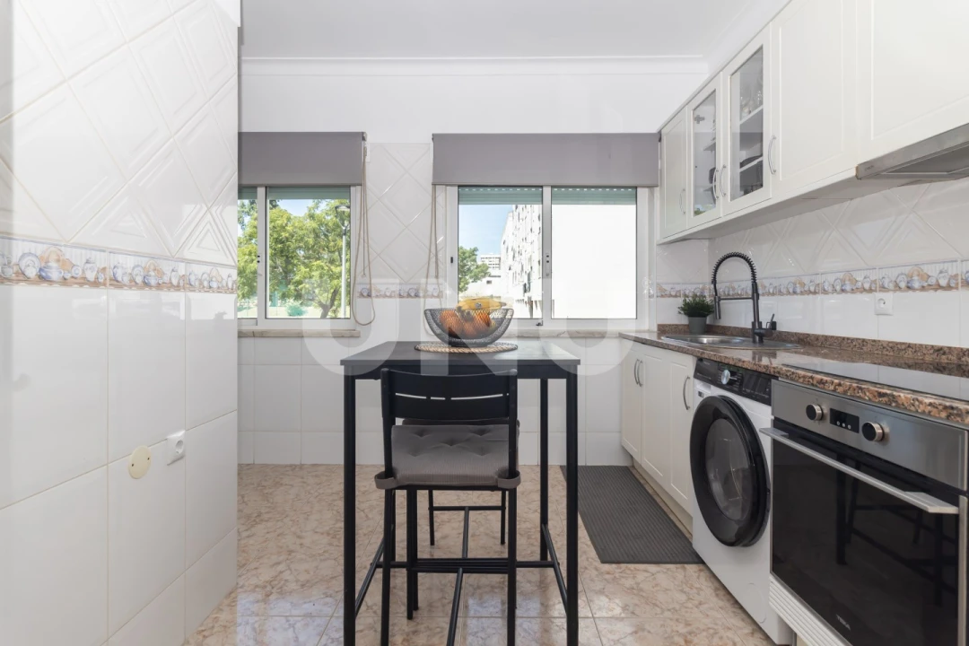 Apartamento T1 para Venda em Setubal (São Sebastião) Foto 11