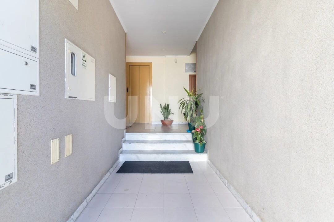 Apartamento T1 para Venda em Setubal (São Sebastião) Foto 29