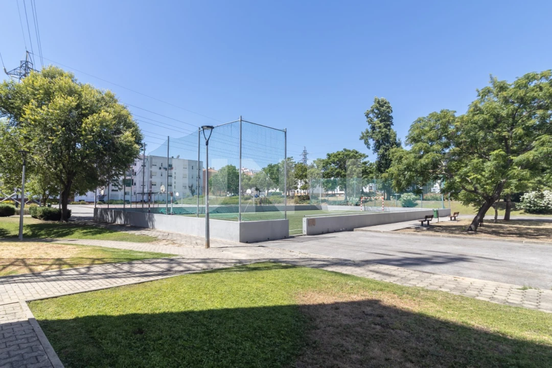 Apartamento T1 para Venda em Setubal (São Sebastião) Foto 30