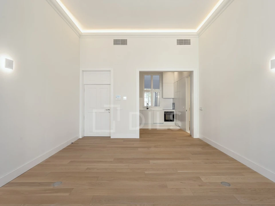 Apartamento T1 para Venda em Misericórdia Foto 3