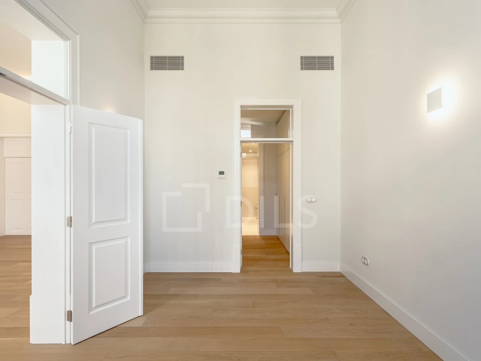 Apartamento T1 para Venda em Misericórdia Foto 7