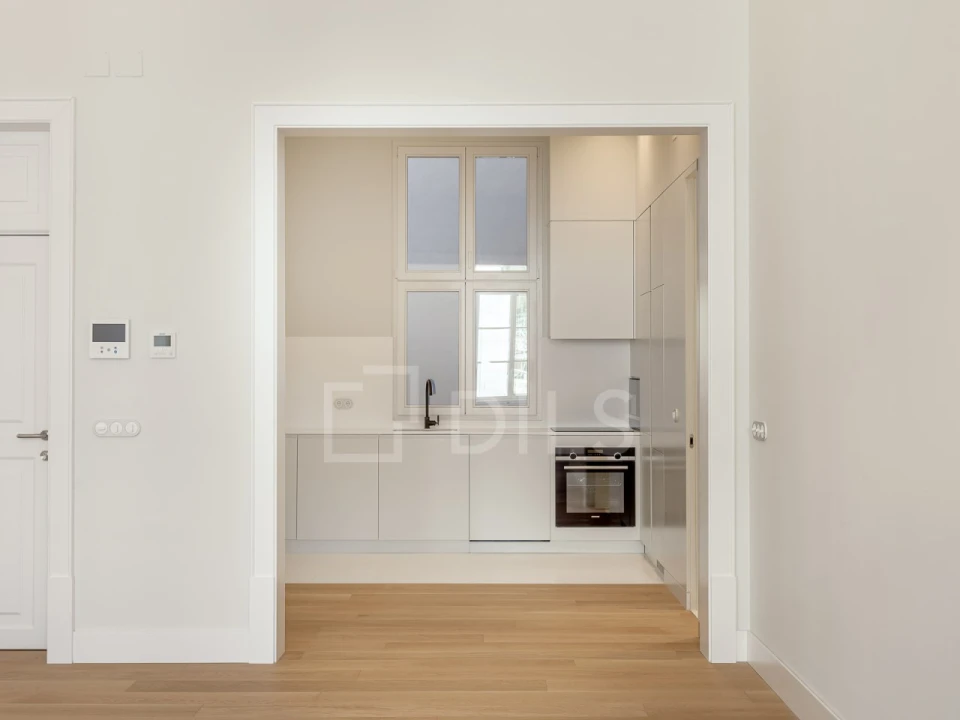 Apartamento T1 para Venda em Misericórdia Foto 11