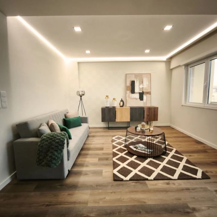 Apartamento T3 para Venda em Benfica Foto 3