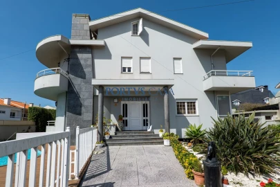 Moradia T4 para Venda em Perafita, Lavra e Santa Cruz do Bispo