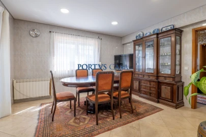 Moradia T4 para Venda em Perafita, Lavra e Santa Cruz do Bispo