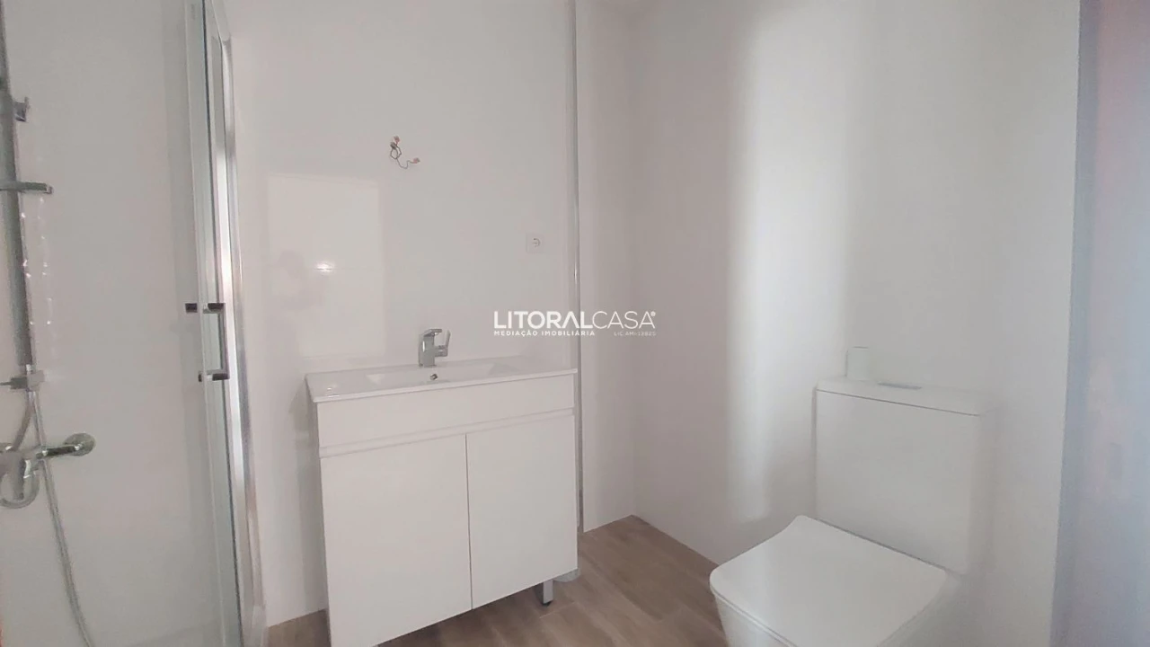 Apartamento T2 para Venda em Gafanha da Nazaré Foto 18