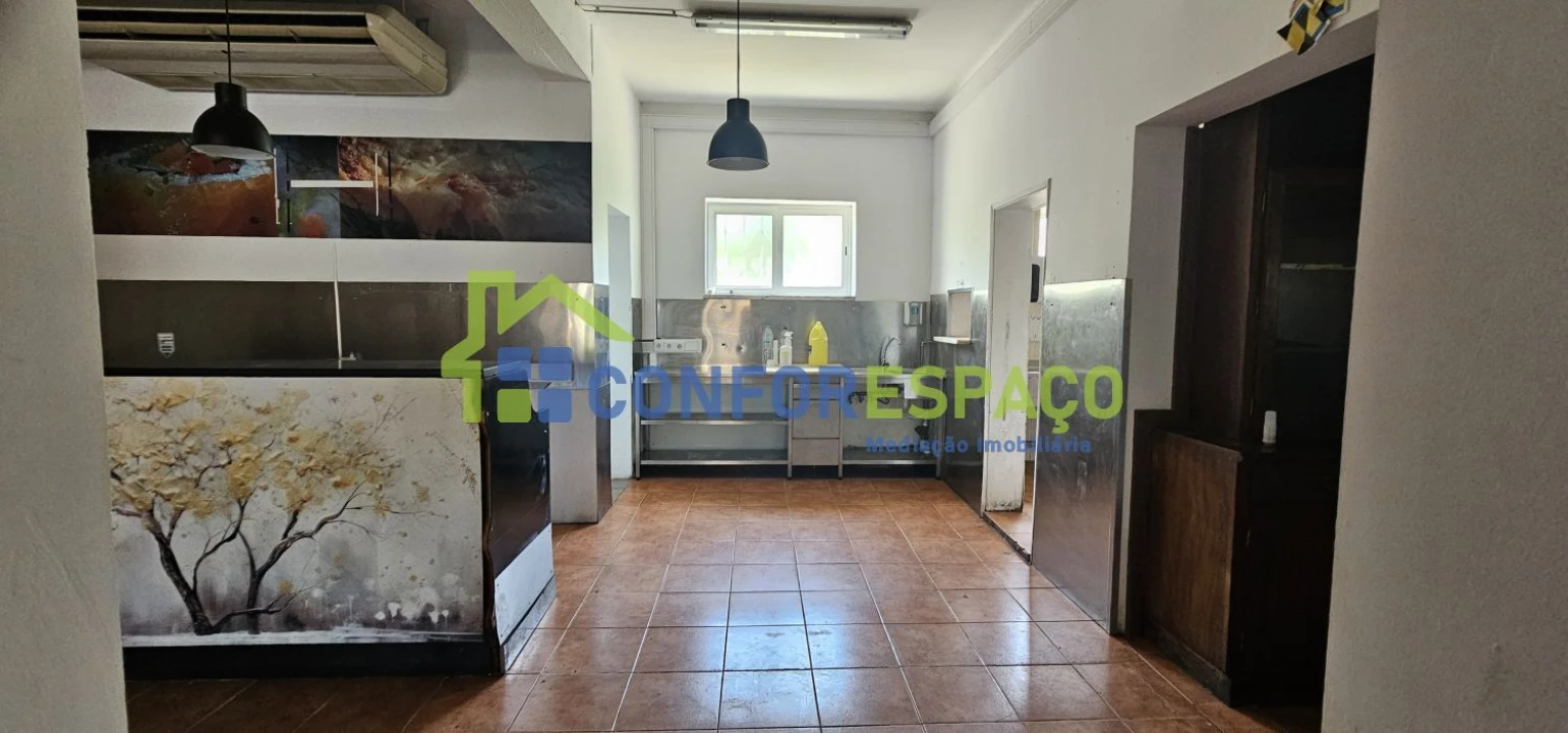 Loja para Venda em Castelo Branco Foto 2