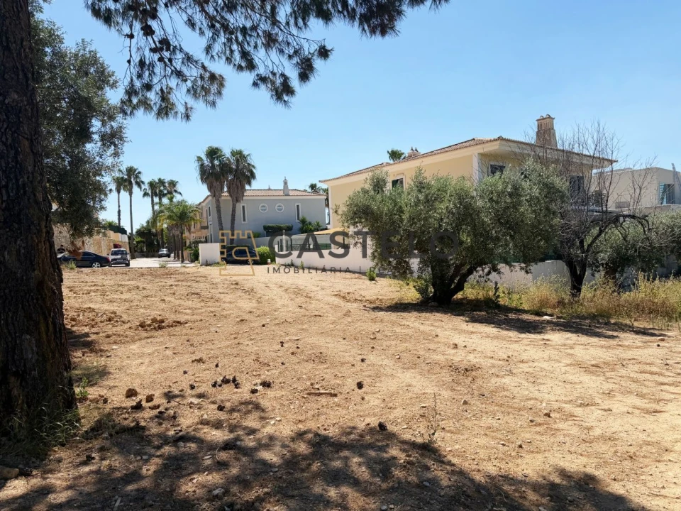 Terreno para Venda em Santa Barbara de Nexe Foto 4