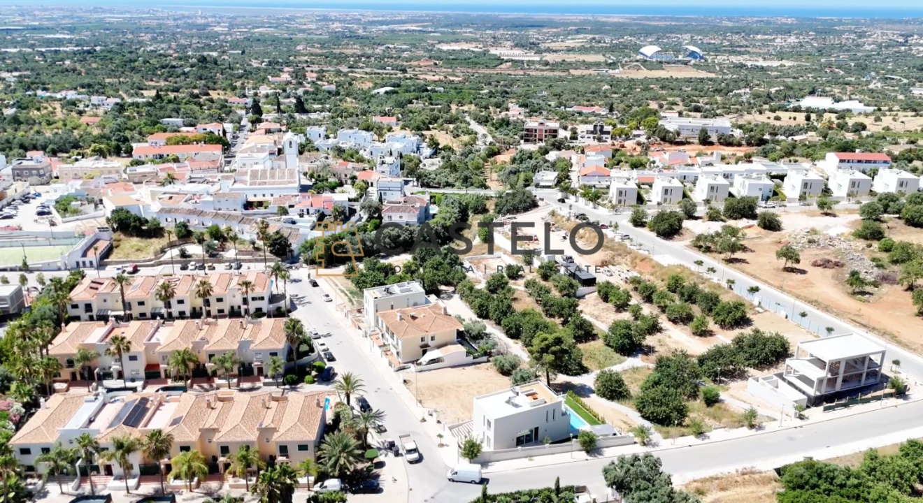 Terreno para Venda em Santa Barbara de Nexe Foto 5