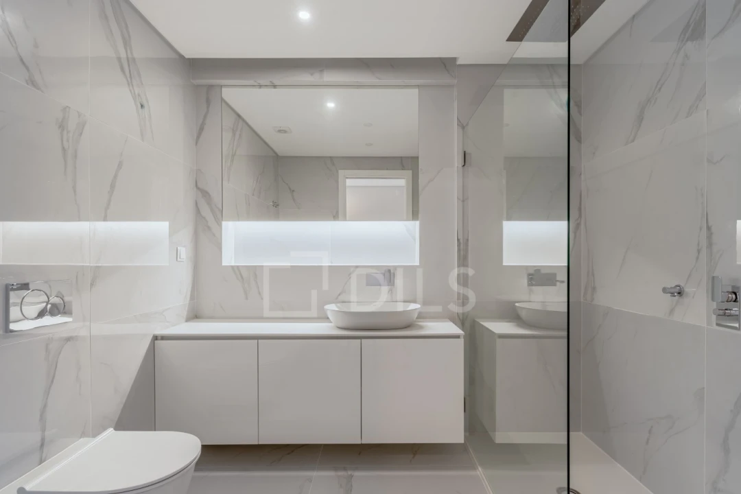 Apartamento T3 para Venda em Carcavelos e Parede Foto 13