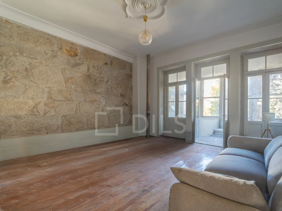 Moradia T7 para Venda em Cedofeita, Santo Ildefonso, Sé, Miragaia, São Nicolau e Vitória Foto 1