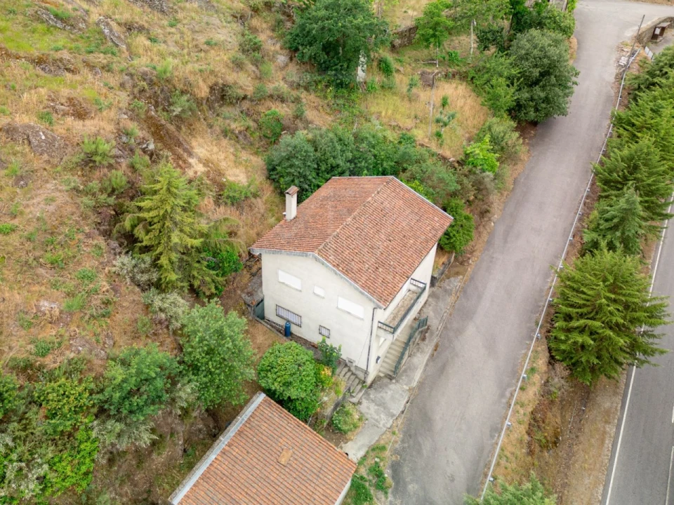 Moradia T4 para Venda em Salvador e Santo Aleixo de Além-Tâmega Foto 6