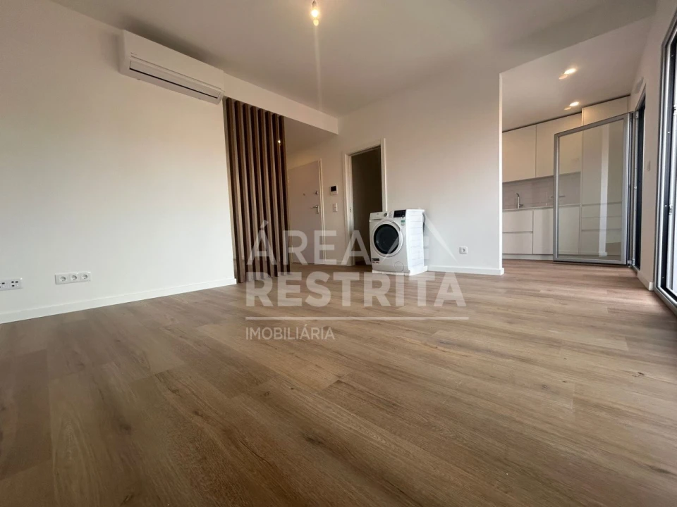 Apartamento T2 para Venda em Quinta do Conde Foto 21