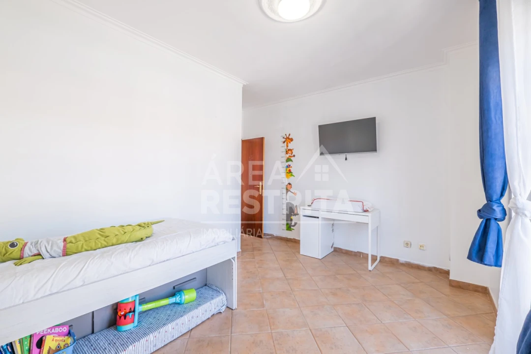 Quinta T3 para Venda em Quinta do Conde Foto 16