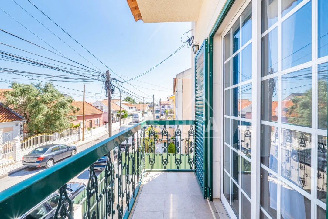 Quinta T3 para Venda em Quinta do Conde Foto 17
