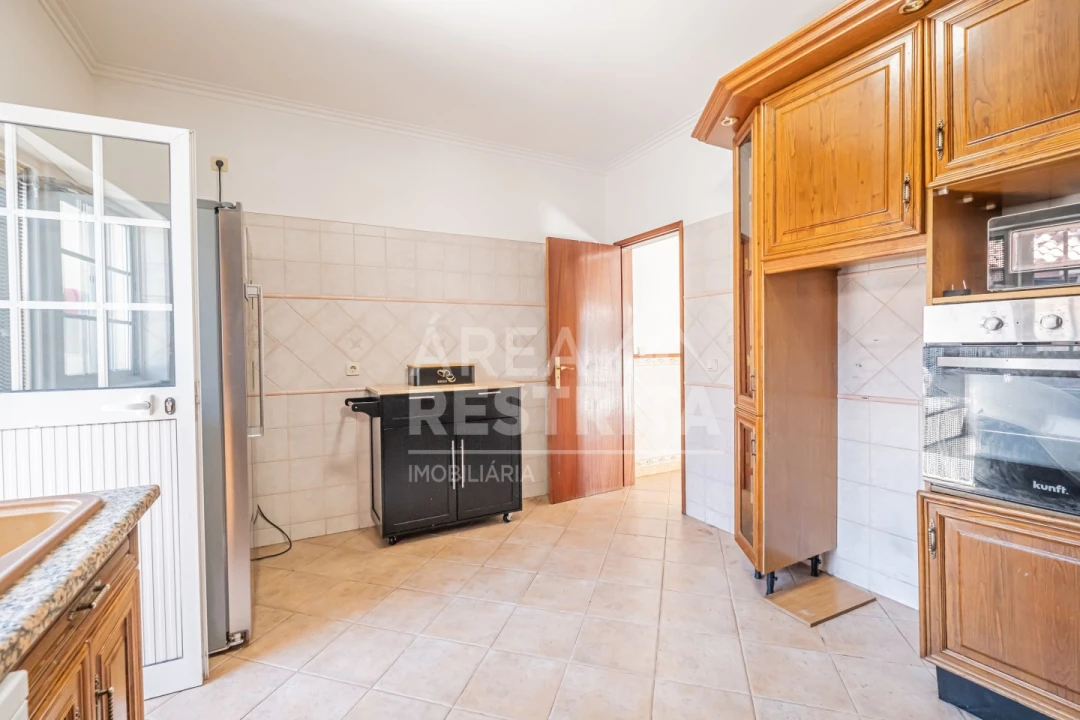 Quinta T3 para Venda em Quinta do Conde Foto 44