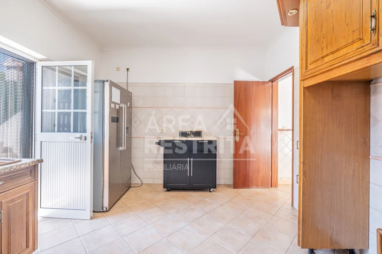 Quinta T3 para Venda em Quinta do Conde Foto 45