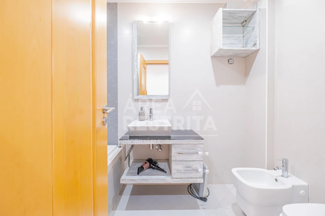 Apartamento T3 para Venda em Corroios Foto 41