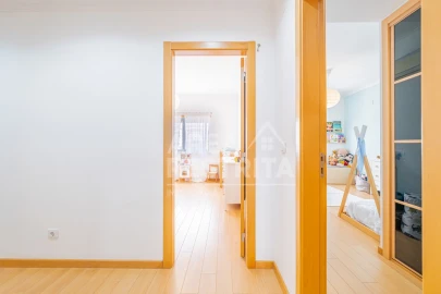 Apartamento T3 para Venda em Corroios