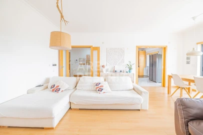 Apartamento T3 para Venda em Corroios