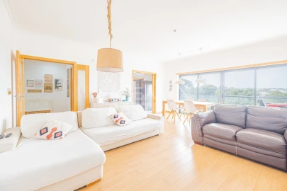 Apartamento T3 para Venda em Corroios