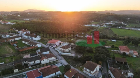 Moradia T3 para Venda em Asseiceira