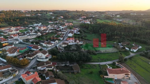 Moradia T3 para Venda em Asseiceira
