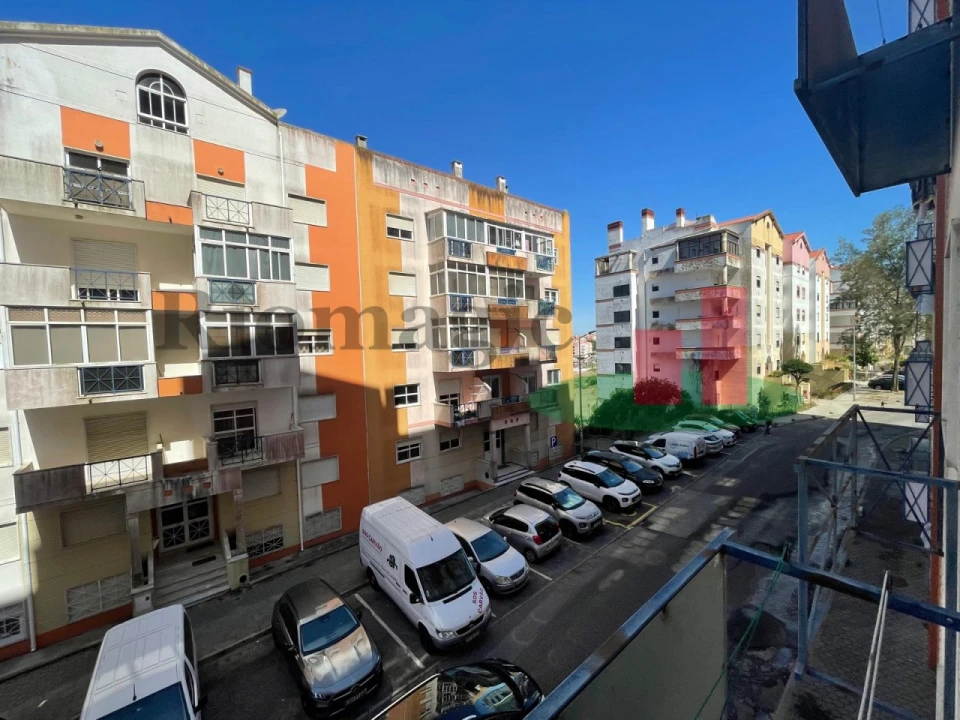 Apartamento T2 para Venda em Algueirão-Mem Martins Foto 19