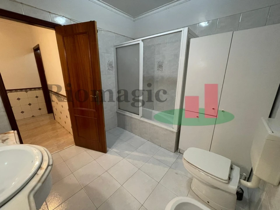 Apartamento T2 para Venda em Algueirão-Mem Martins Foto 15