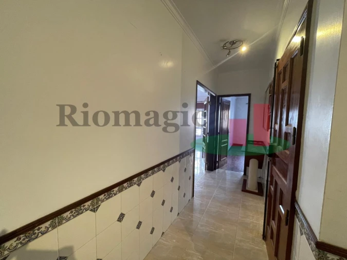 Apartamento T2 para Venda em Algueirão-Mem Martins Foto 16