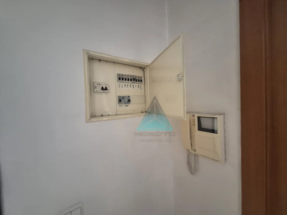 Apartamento T2 para Venda em Laranjeiro e Feijó Foto 15